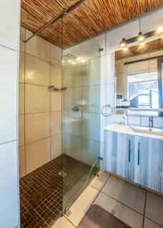 Casa 12 | Canda Island